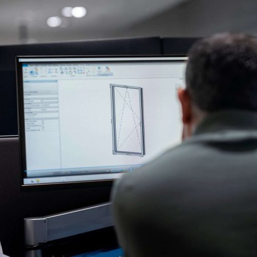 La revolución digital de la ventana: el software abre una nueva etapa para la industria en México
